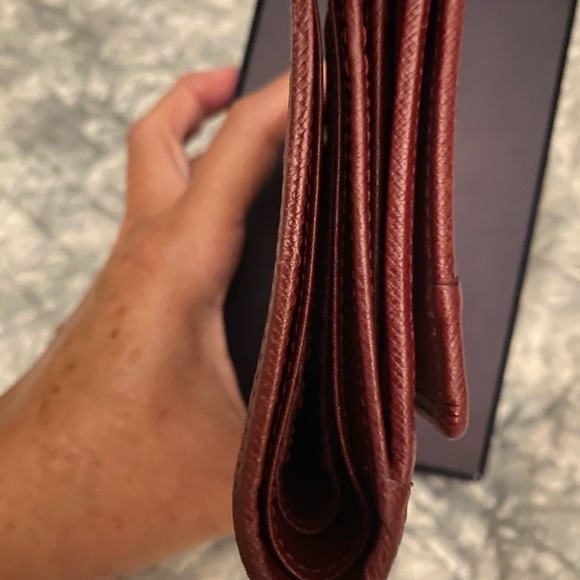 Burberry Compact Wallet - Picture 8 of 8